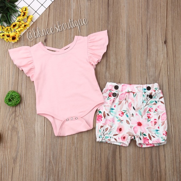 Babygirl Boutique Ruffle Strap + Floral Shorts Set - Picture 3 of 3